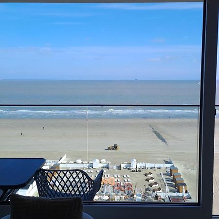 Modern Studio With Beautiful Sea View - 9Th Floor Blankenberge Exteriör bild