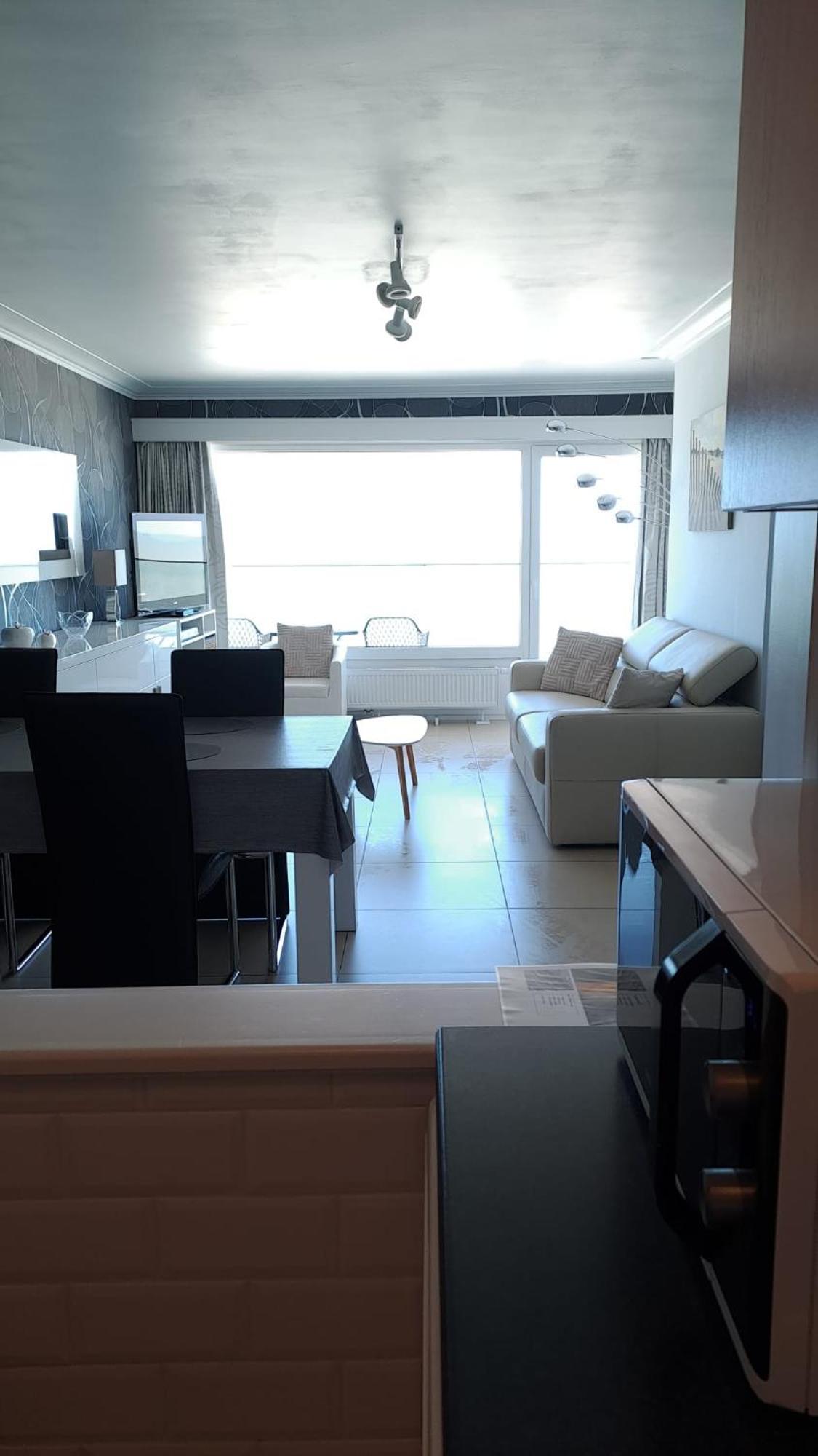 Modern Studio With Beautiful Sea View - 9Th Floor Blankenberge Exteriör bild