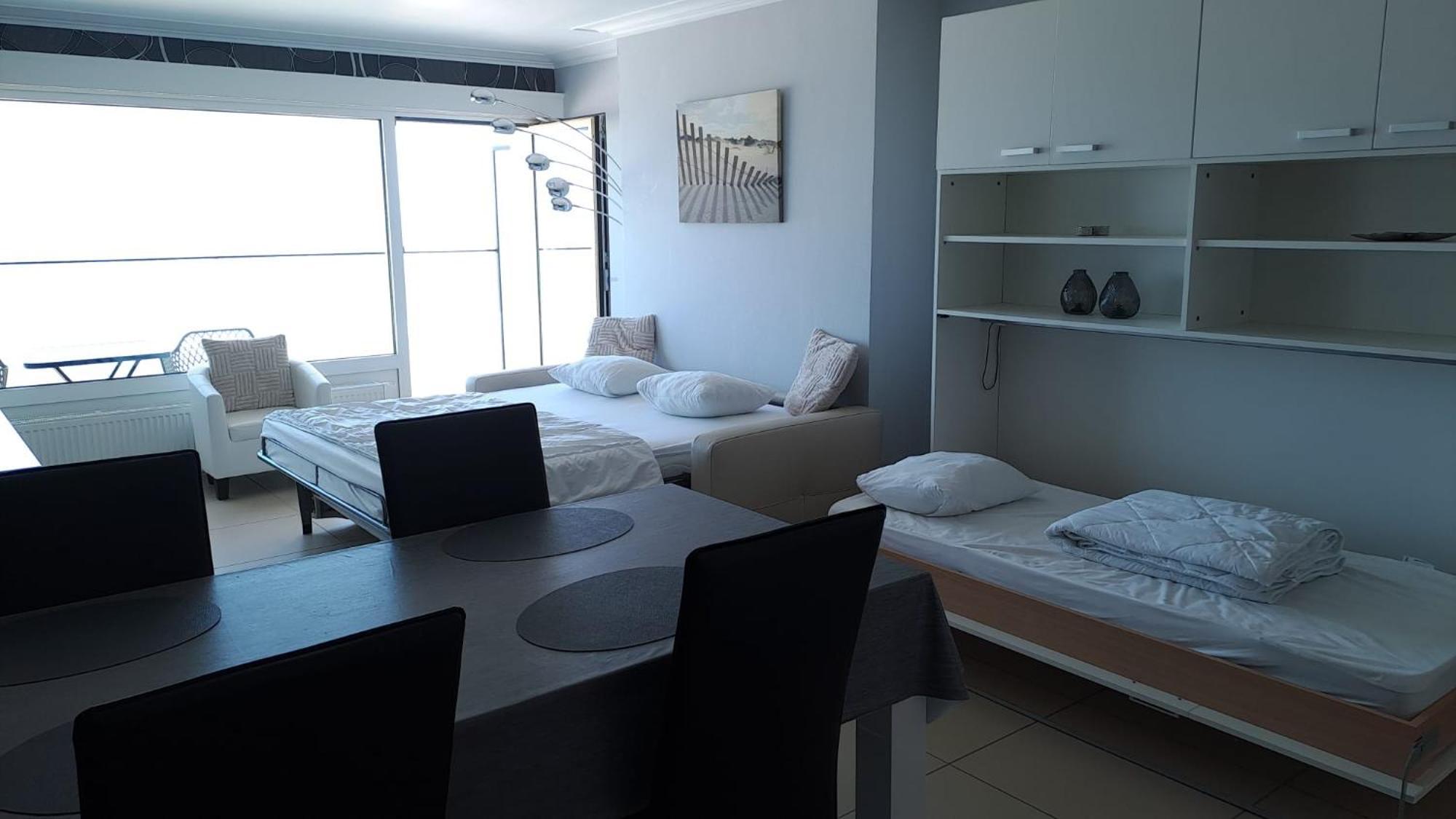 Modern Studio With Beautiful Sea View - 9Th Floor Blankenberge Exteriör bild